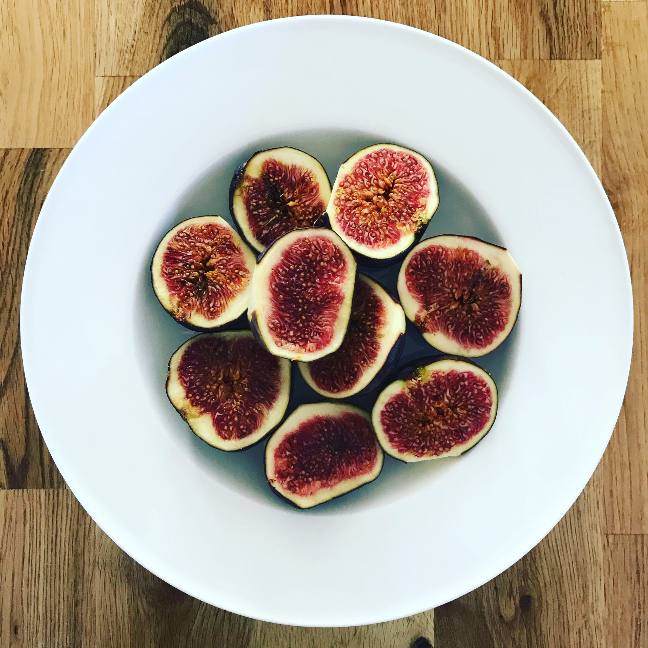 Fresh figs;B and C vitamins