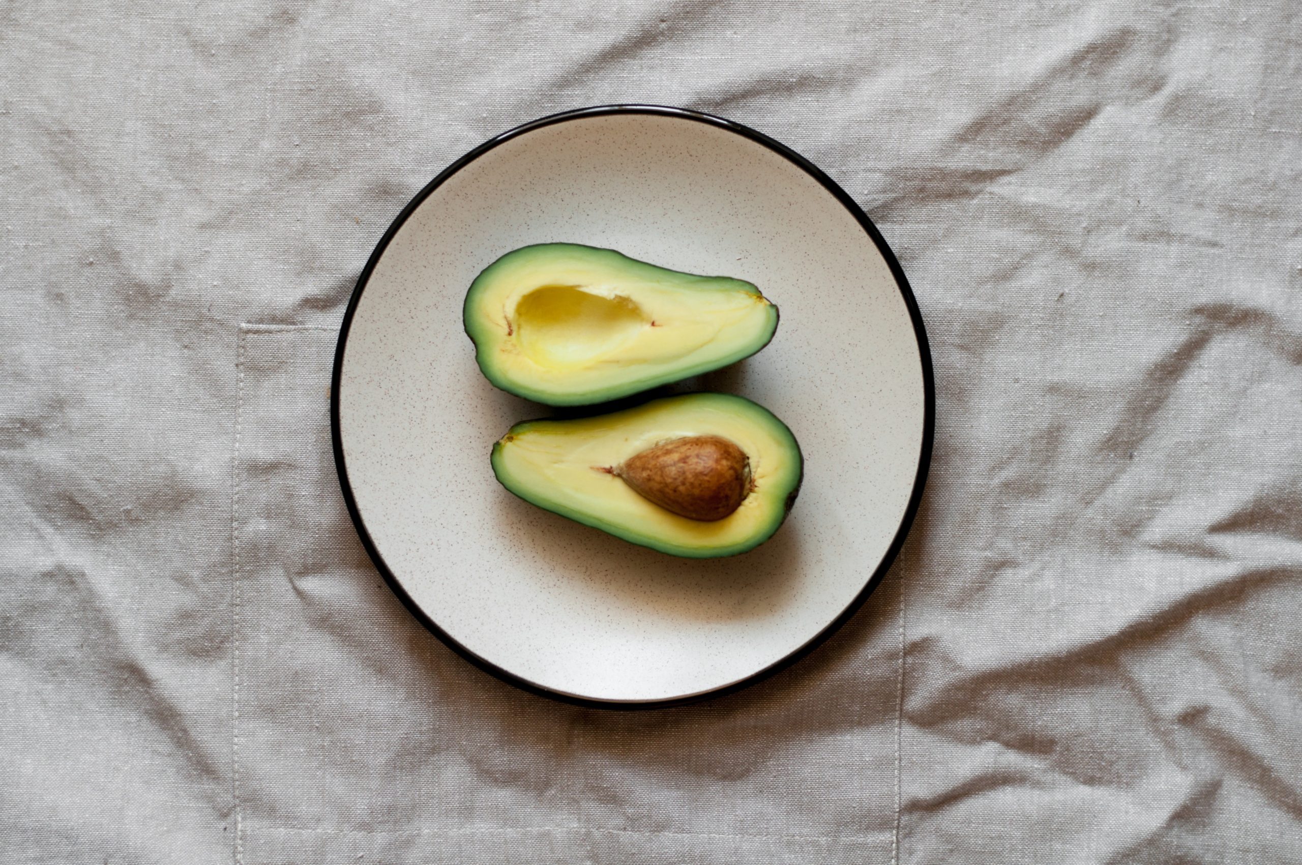 Food for healthy hair: Avocado contains essential fatty acids